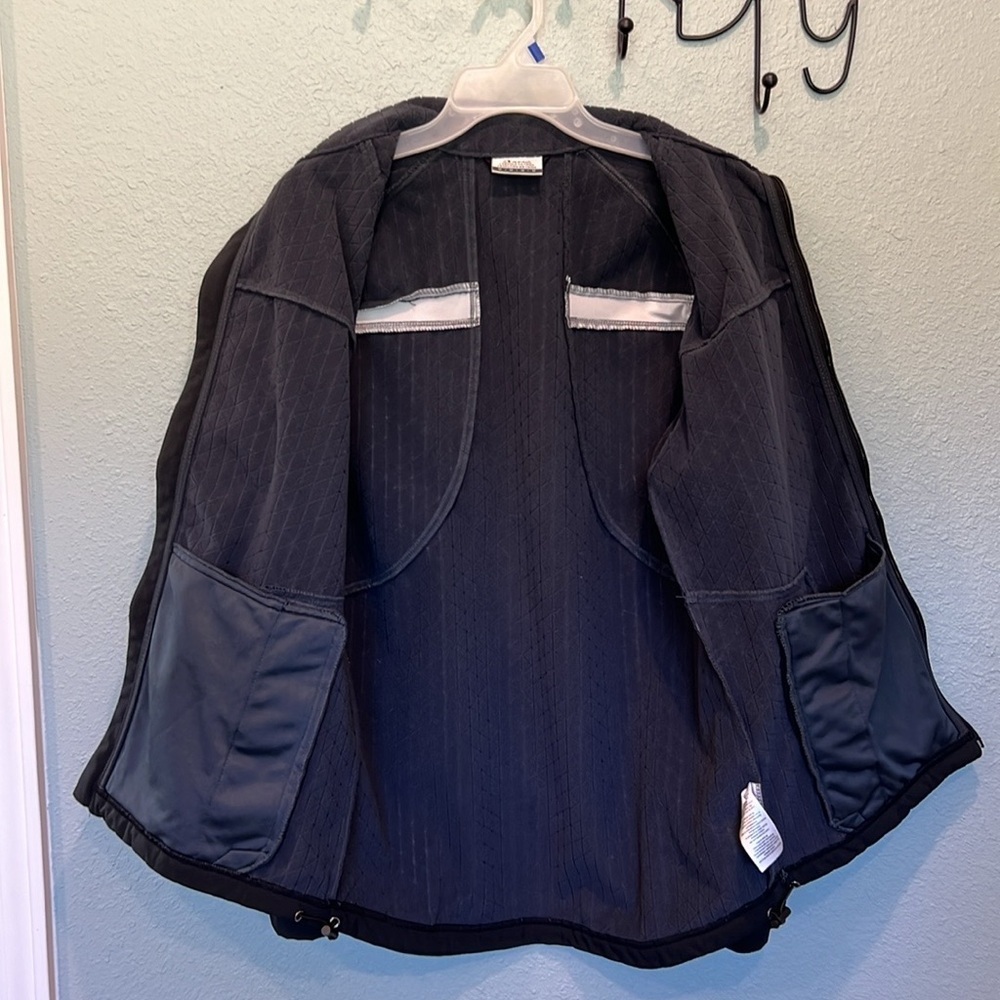 ASICS Ultra Running Waterproof Fleece
Lined Lightweight Jacket Unisex Sz Medium - Picture 4 of 10